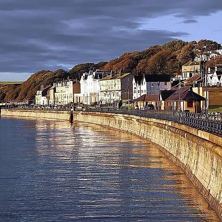 Bay Breeze - Part Of The The Bay Village With Pool, Gym And Direct Access, Pub, Restaurant, Tennis And Meadows Walks 法利