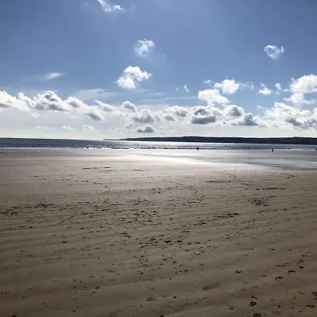 Bay Breeze - Part Of The The Bay Village With Pool, Gym And Direct Access, Pub, Restaurant, Tennis And Meadows Walks