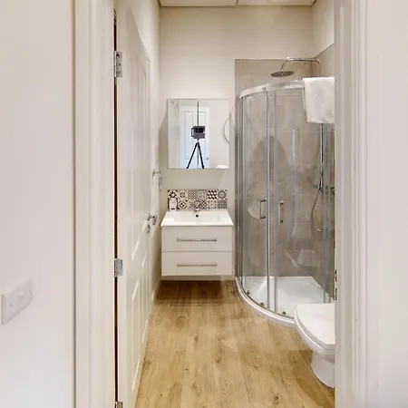 Bay Breeze - Part Of The The Bay Village With Pool, Gym And Direct Access, Pub, Restaurant, Tennis And Meadows Walks Vakantiehuis Filey