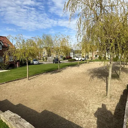 Vakantiehuis Bay Breeze - Part Of The The Bay Village With Pool, Gym And Direct Access, Pub, Restaurant, Tennis And Meadows Walks *